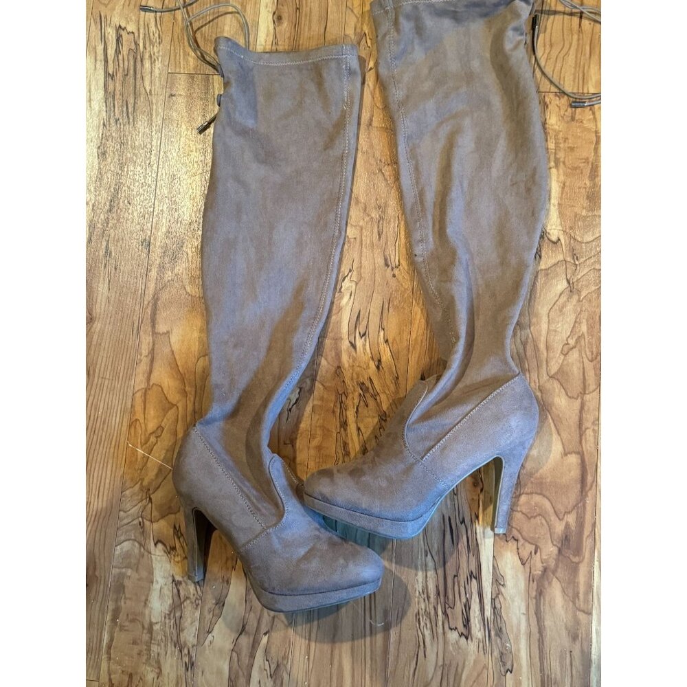 Over-Knee Stretchy Boots "Narcissa" Size 9